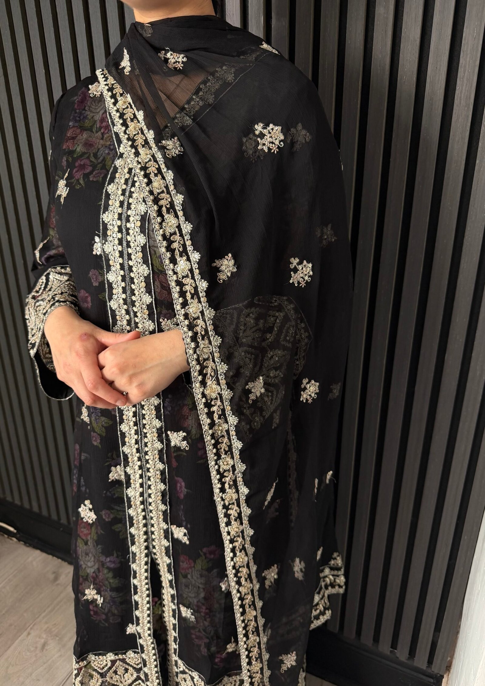 Ethnc inspired sharara 4 piece suit - Image 3