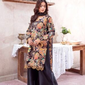 Mahnoor ready to wear